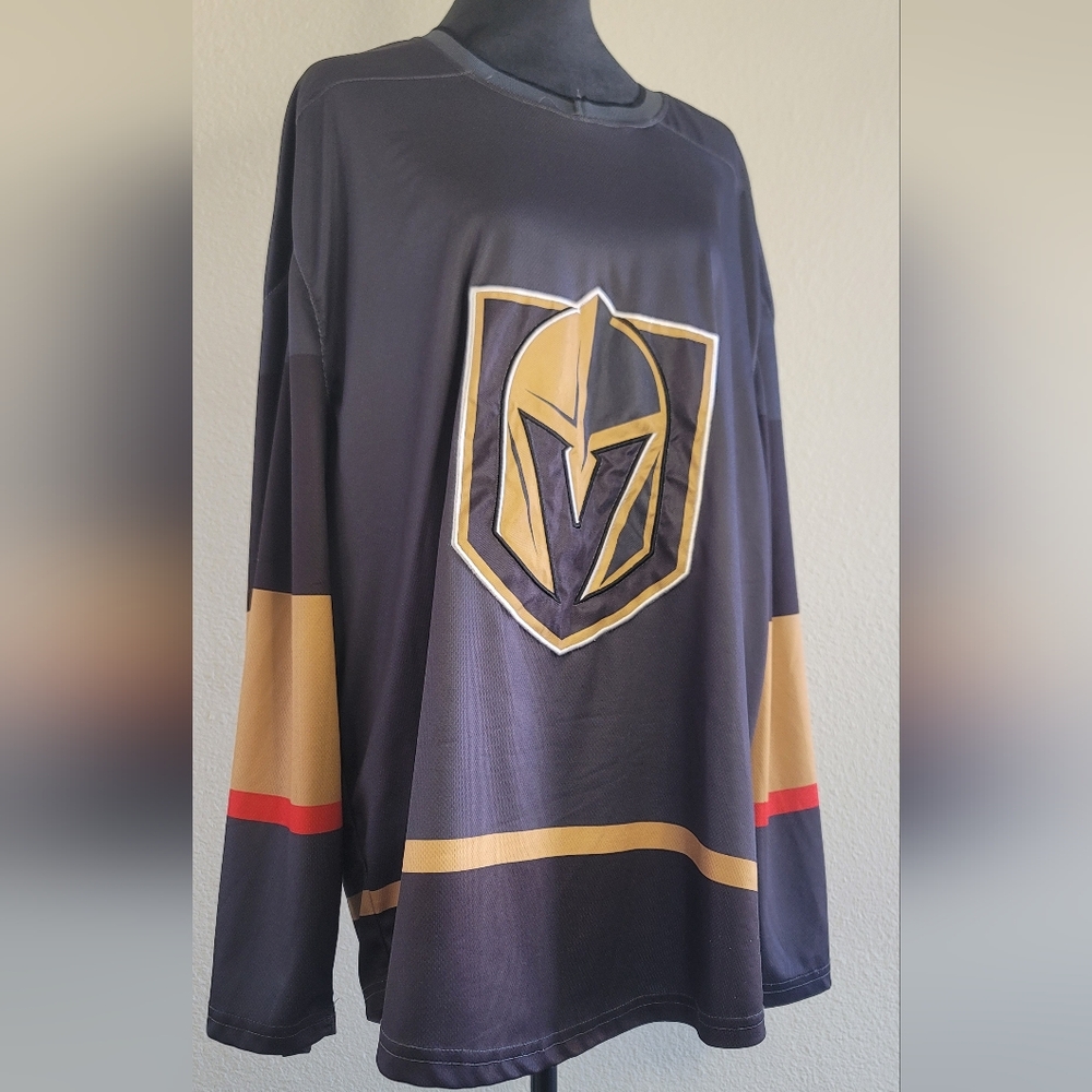 Vegas Golden Knights Hockey Jersey Gray/dark One of the teams Home Colors Sz XL